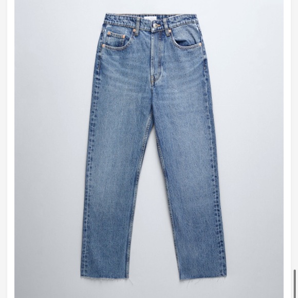 🛑SOLD ZARA High Rise Straight Leg Button Fly Jeans Size 2 - Picture 3 of 12